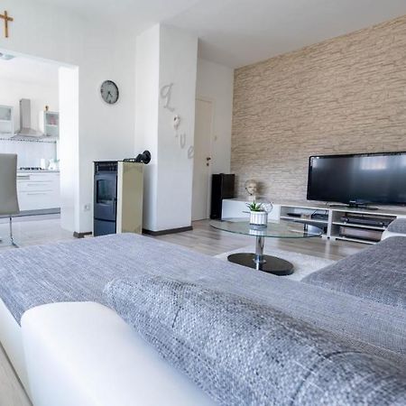 Apartman M Leilighet Knin Eksteriør bilde